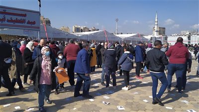 بكاميرات الفجر.. أحمد سليمان يستقبل أعضاء الزمالك قبل التصويت 