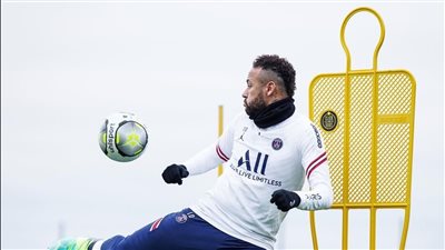 نيمار يشارك في تدريبات سان جيرمان قبل مواجهة ريال مدريد