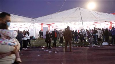 خناقات بين أنصار مرتضى منصور وأحمد سليمان (فيديو)