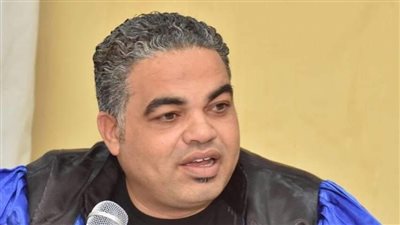 تعيين أسامة عمارة عميدا لكلية الذكاء الاصطناعي بالغردقة