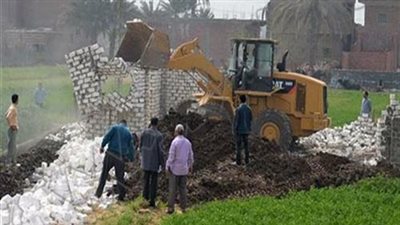 القرش: التعدي على الأرض الزراعية جريمة مخلة بالشرف (فيديو)