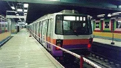 مصادر تكشف آخر تطورات انتحار فتاة أسفل عجلات مترو الأنفاق