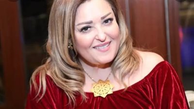 بهذه الكلمات.. نهال عنبر تُهنئ جمهورها بمناسبة عيد الحب