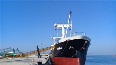 تفريغ 19272 طن رخام على متن 3 سفن بموانئ بورسعيد