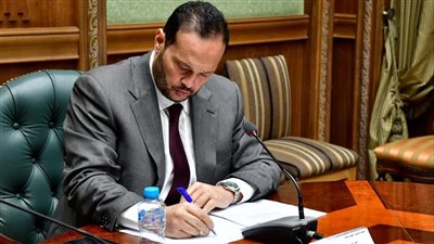 «الشيوخ» يوافق على إحالة مناقشات تعميق التصنيع المحلي للجان لدراستها