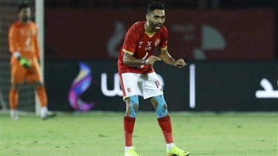 عاجل- الأهلي يوافق على سفر حسين الشحات إلى قطر لإجراء جراحة غضروف الركبة