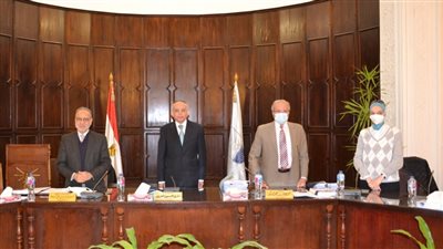 حظر إقامة احتفالات داخل الكليات عقب حصول الباحثين على الدرجة العلمية بالإسكندرية