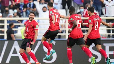 رسميًا.. الكاف يوافق على حضور 15 ألف مشجع في مباراة الأهلي والهلال