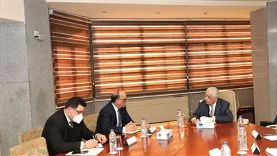 طارق شوقي يبحث مع السفير التونسي أوجه التعاون في مجال التعليم