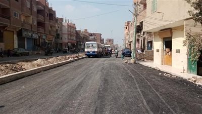 نائب محافظ الجيزة يوجه بسرعة الانتهاء من تطوير بعض الطرق بأوسيم