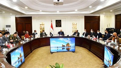 وزير الأسكان: وضع خطة دعائية وإعلامية بشكل احترافى للترويج لموقع 