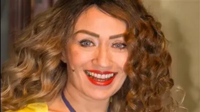 إيناس مكي تتصدر محركات البحث.. الحقيقة الكاملة عن علاقتها بأحمد مكي وقضية التشهير