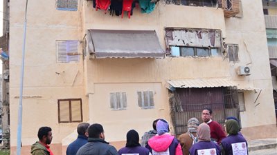 أهالي العمارة المنكوبة يشيدون بجهود المجتمع المدني 