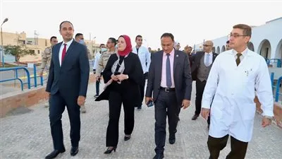 مدير صندوق مكافحة الإدمان يزور فرع الخط الساخن بالمركز الوطني بالإسماعيلية