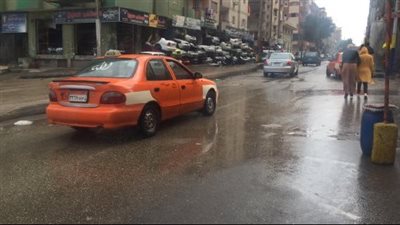 أمطار غزيرة تضرب الإسماعيلية 