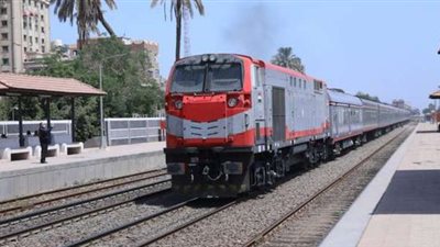 القبض على بائع متجول بحوزته مخدرات داخل قطار سوهاج