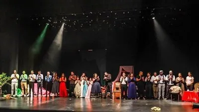  مخرج “علاقات خطرة”: المسرحية شهدت إقبالًا جماهيريًا كبيرًا