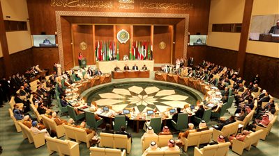 البرلمان العربي: استهداف مطار الملك عبدالله جريمة حرب جديدة تضاف لسجل الحوثي