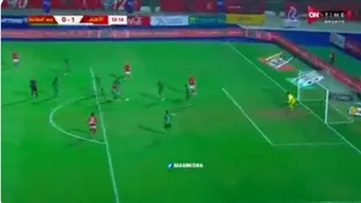 ميكيسوني يواصل تألقه ويسجل هدف عالمي للأهلي أمام المقاصة(2-0) 