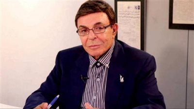 نقيب المهن التمثيلية يكشف تفاصيل الحالة الصحية للفنان سمير صبري (فيديو)