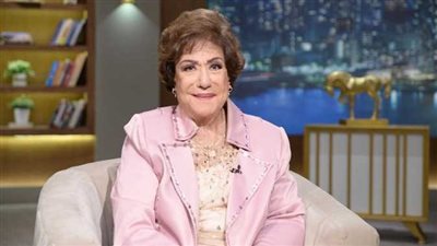 سميحة أيوب تشتكي من قلة الأدوار للفنانين كبار السن