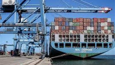 الاقتصاد السعودي يواصل نموه.. 4.4 % ارتفاع «غير النفطية»