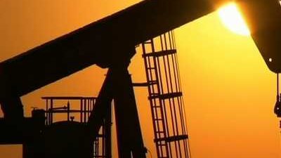 عاجل.. اسعار النفط تصل إلى 105 دولار للبرميل