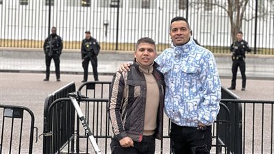 من أمام البيت الأبيض.. عمر كمال وحسن شاكوش في أحدث ظهور لهما