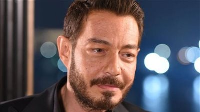 أحمد زاهر: كان نفسى أكون ضابط.. وبحب عادل إمام منذ طفولتي