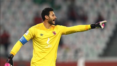 ياسين بونو: الشناوي يقدم مستويات رائعة.. وميندي الأفضل في العالم