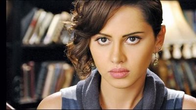 ياسمين رئيس توجه رسالة غامضة: 