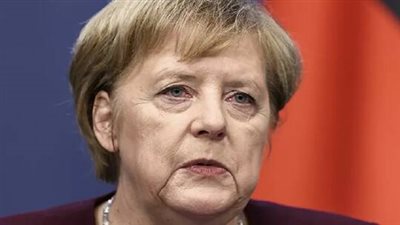 ميركل تتعرض للسرقة أثناء تسوقها