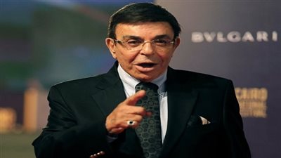 أشرف زكي يكشف آخر تطورات الحالة الصحية لـ 