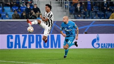 بسبب الحرب.. يويفا يدرس فسخ عقد الرعاية مع عملاق الغاز الروسي غازبروم