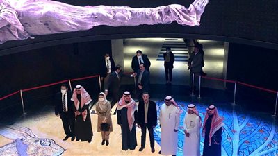 الوقود الرسمية تتوالي على زيارة المتحف القومي للحضارة بمصرية 