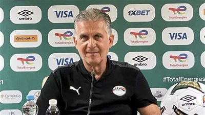 كيروش يستقر على ضم نجم الأهلي إلى صفوف منتخب مصر