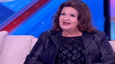 ميمي جمال تكشف عن موقفًا صعبًا جمعها بالفنانة ماري منيب