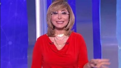 لميس الحديدي: 2.9% متوسط إنجاب المرأة المصرية.. ربنا يديها الصحة