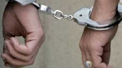  ضبط شخصين حاولا سرقة قرط ذهبي لطفلة في البلينا بسوهاج