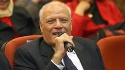 نموذج يُحتذى به في خدمة الوطن.. رئيس 