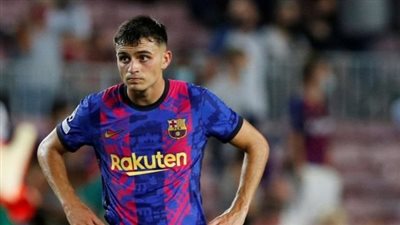 كواليس جديدة في انضمام بيدري إلى برشلونة