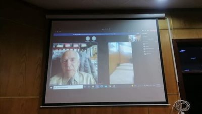 العالِم فاروق الباز يحاضر عن 