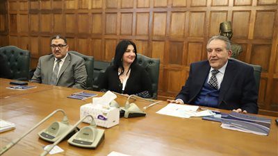 السفارة الأمريكية: غرفة الإسكندرية تلعب دورًا رئيسيًا في دعم رائدات الأعمال (صور)