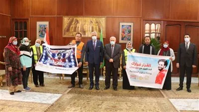 وحدة صندوق مكافحة وعلاج الإدمان بالمنوفية تنظم حملات توعية للعاملين بالجامعة (صور)