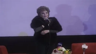في تكريمها.. المخرج أحمد صقر يشيد بالفنانة صفية العمري