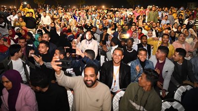 وزيرة الثقافة ومحافظ قنا يشهدان ختام فعاليات مهرجان دندرة الثاني للموسيقى والغناء