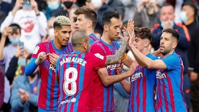 المنبوذ يتراجع عن قراره ويفكر في البقاء ببرشلونة