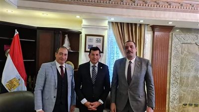 نائبا شبرا الخيمة يلتقيان وزير الرياضة لحل مشكلة مركز شباب شبرا البلد