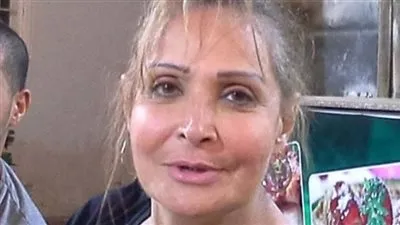 عاجل| تيسير فهمي تنجو من حادث سير