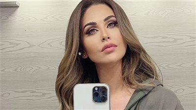 بسيلفي أمام المرآة.. مي سليم تشارك متابعيها بصورة جديدة لها عبر 